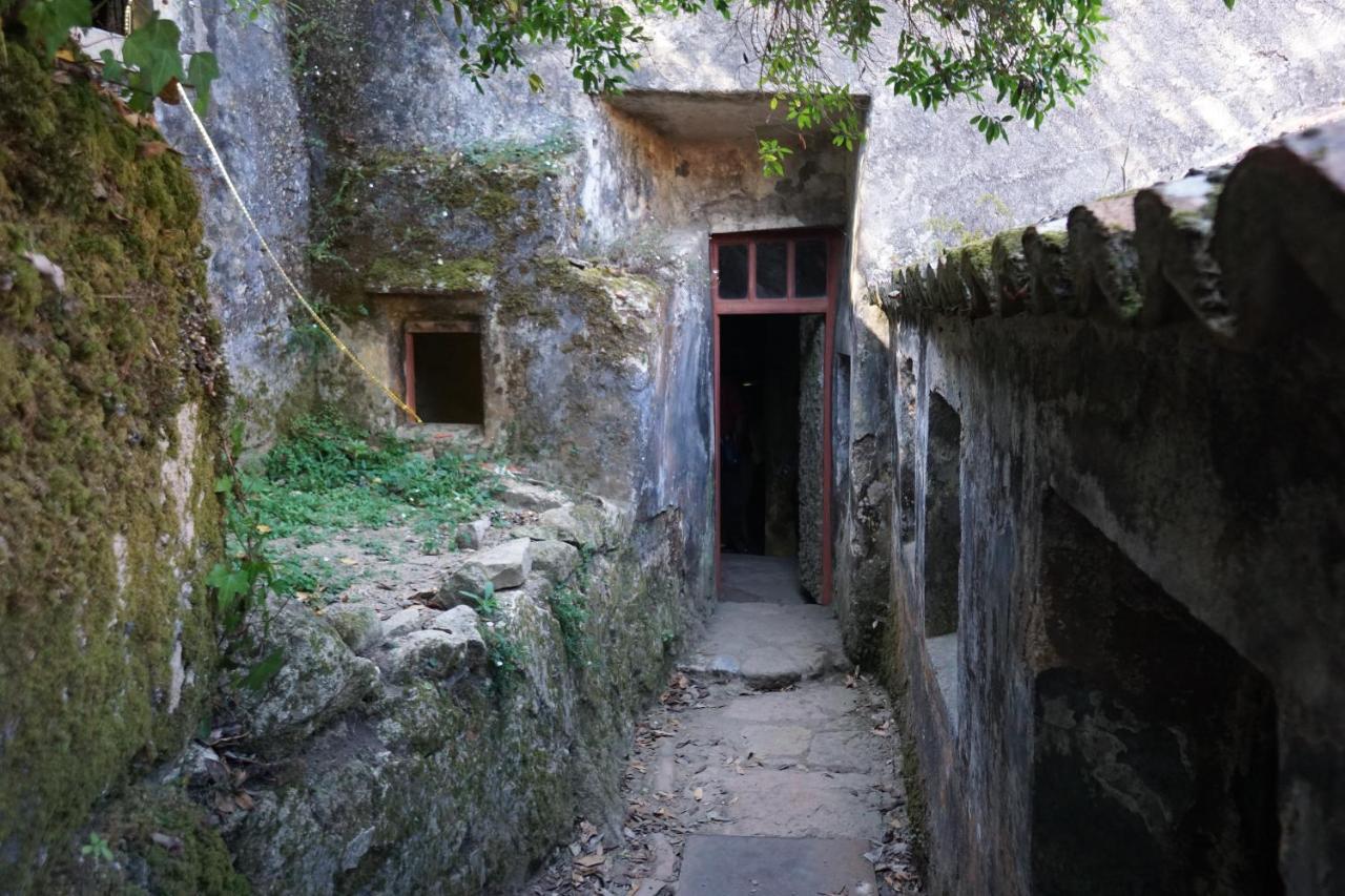 Ribeira Dos Marinheiros Amarelo Apartamento Sintra Exterior foto